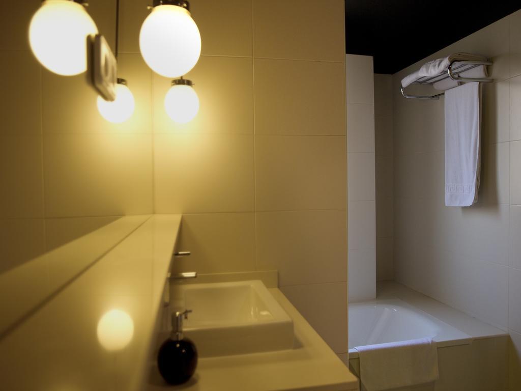 Hostal Badaloni Badalona Kamer foto